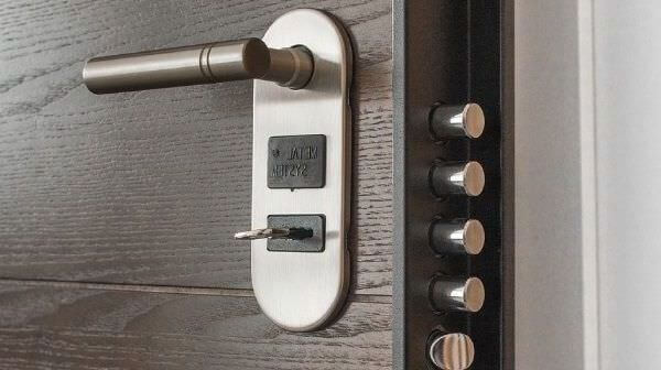 Взлом входной двери